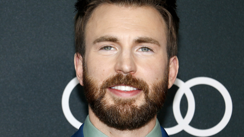 Chris Evans in a full beard