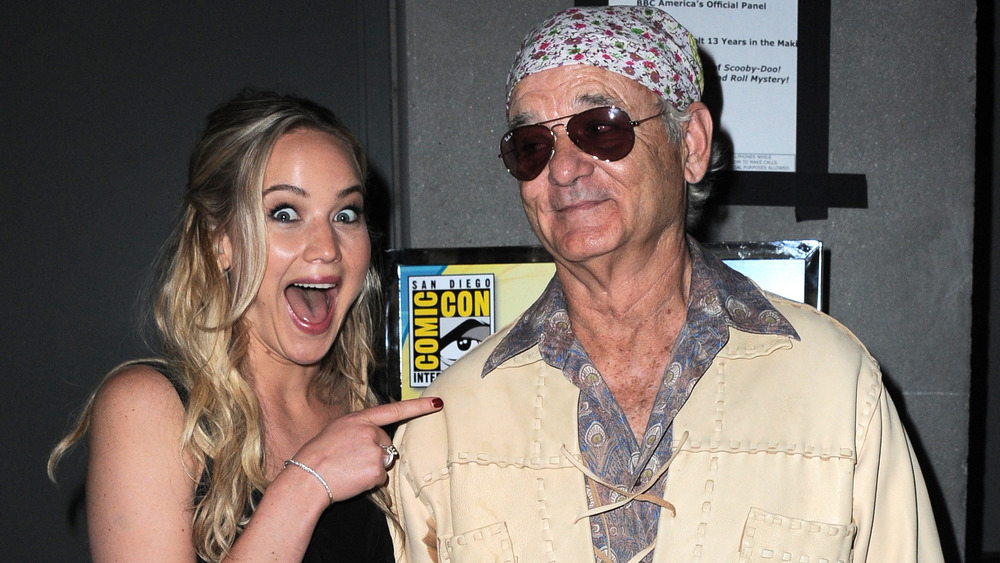 Jennifer Lawrence starstruck looking at Bill Murray