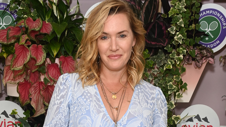 Kate Winslet smiling at Wimbledon 