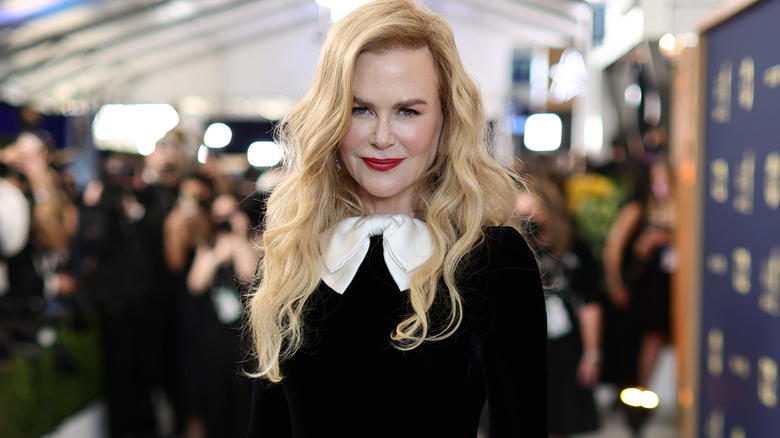 Nicole Kidman posing on red carpet