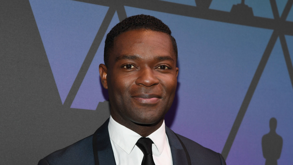 David Oyelowo looks dapper in a slim fitted suit