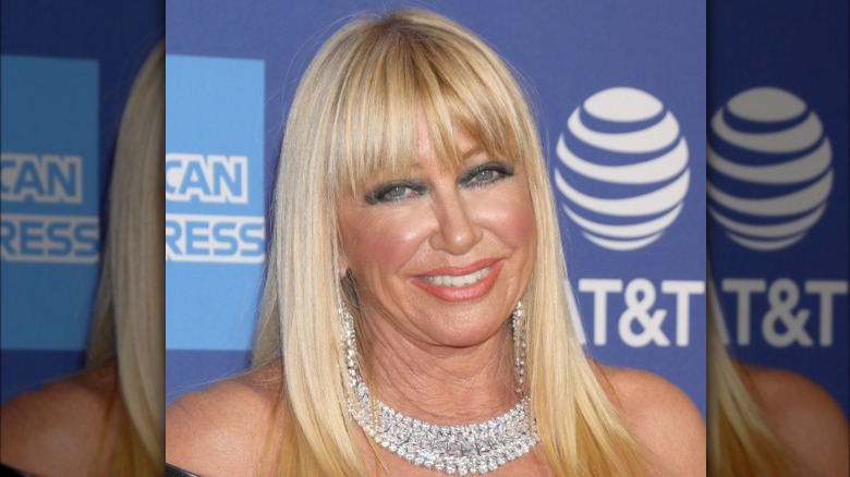 Suzanne Somers smiling