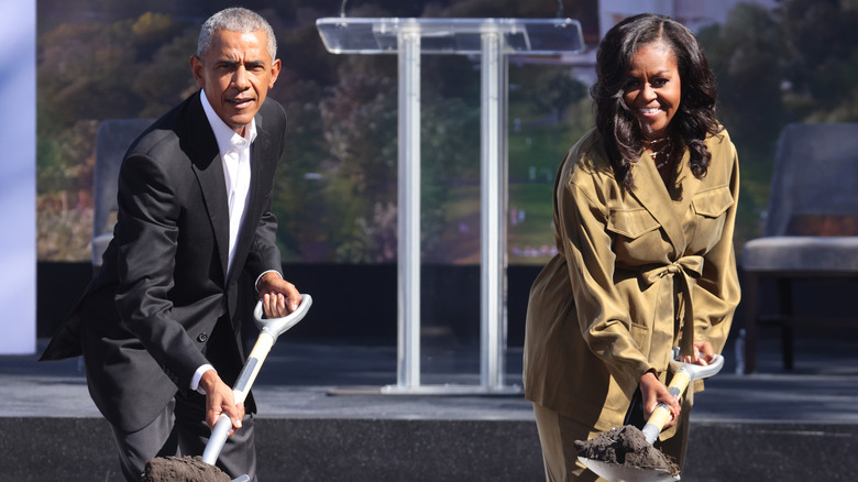 Obamas at groundbreaking event