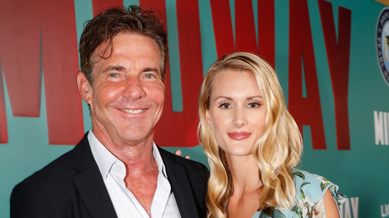 Dennis Quaid and Laura Savoie smiling