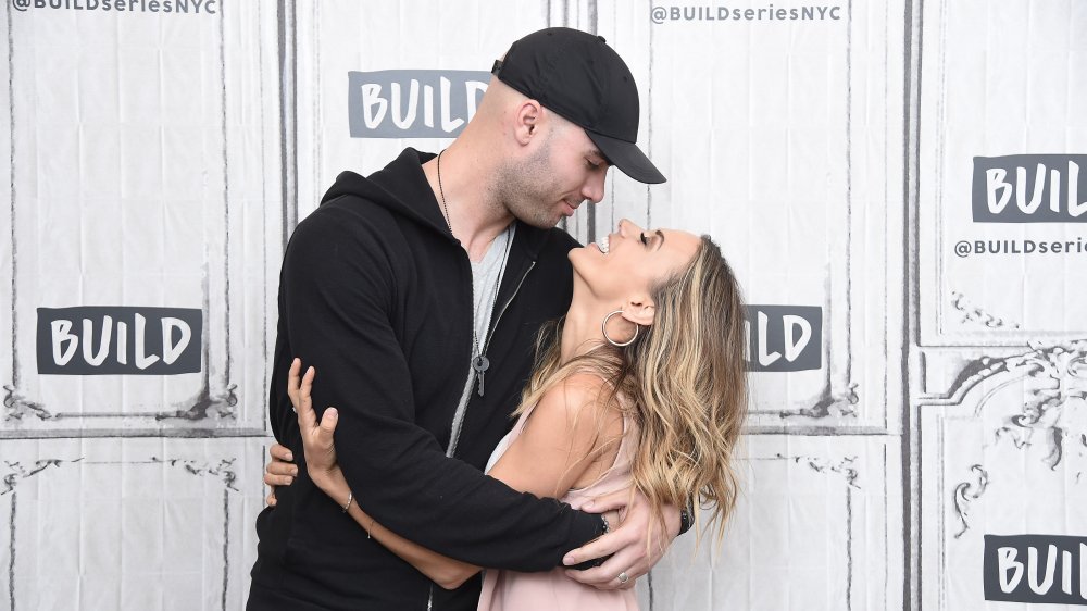 Mike Caussin, Jana Kramer