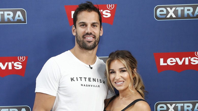 Jessie James Decker and Eric Decker pose on the red carpet