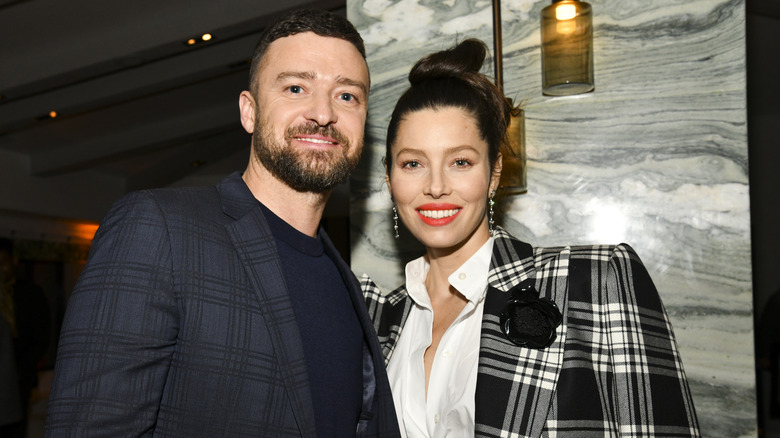 Justin Timberlake, Jessica Biel smiling