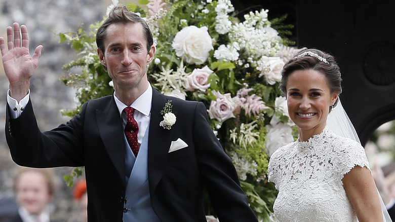 James Matthews waving, Pippa Middleton wedding dress