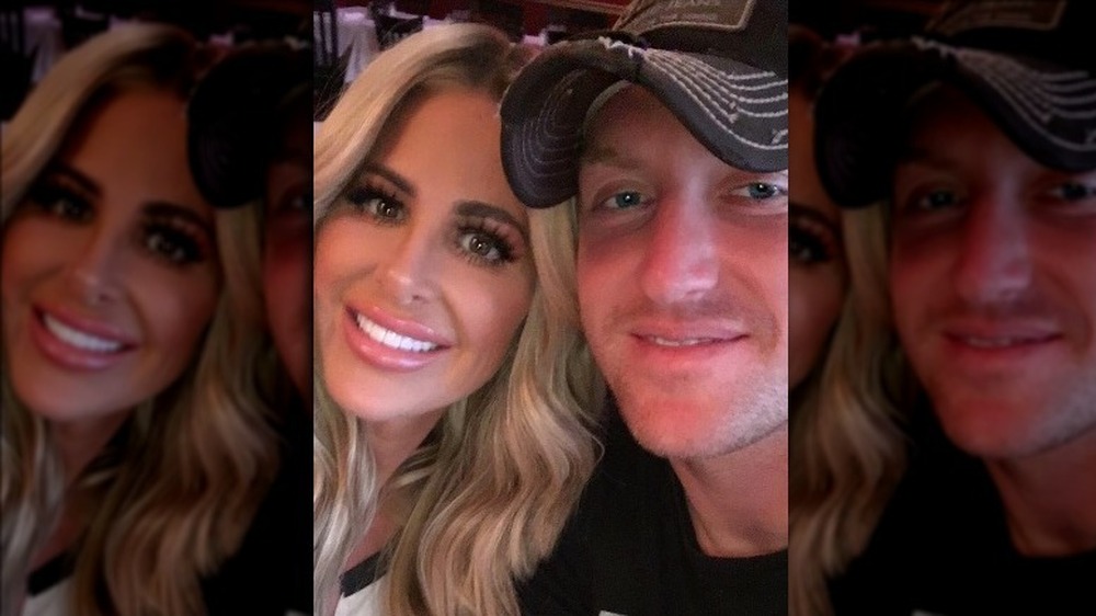 Kim Zolciak-Biermann and Kroy Biermann posing for a selfie on Instagram