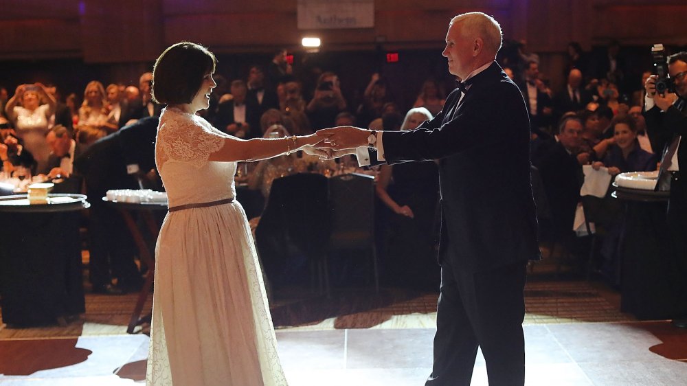 Karen Pence and Mike Pence dancing together