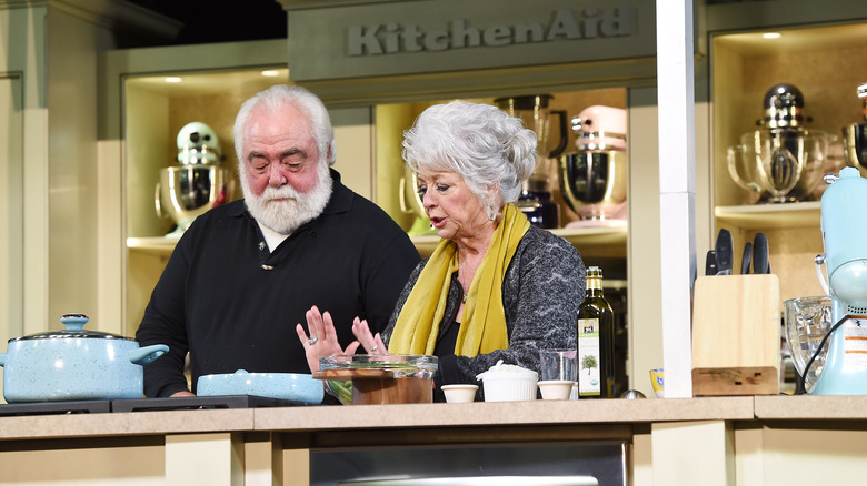 Michael Groover, Paula Deen cooking