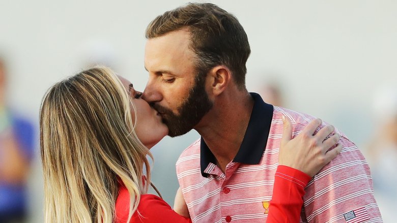 Paulina Gretzky, Dustin Johnson kissing