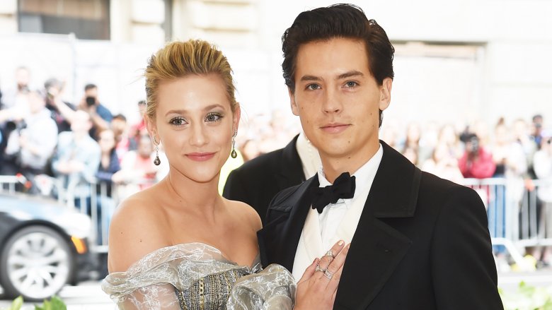 Lili Reinhart Cole Sprouse