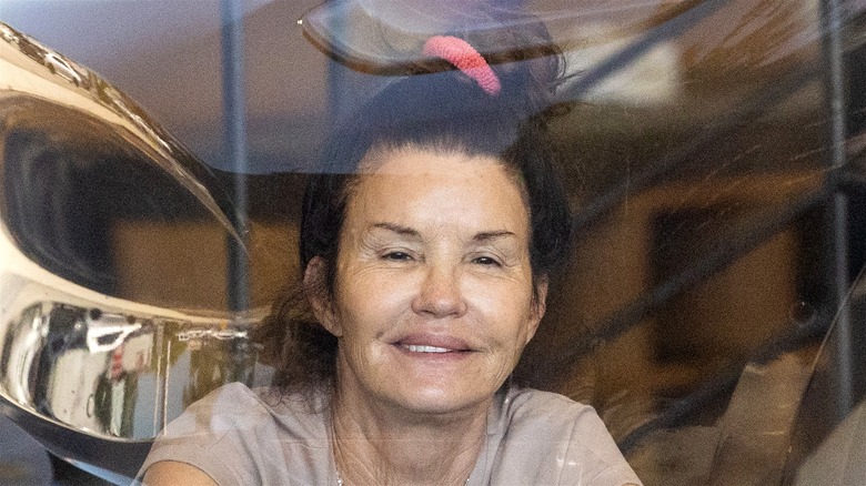 Janice Dickinson no makeup smiling