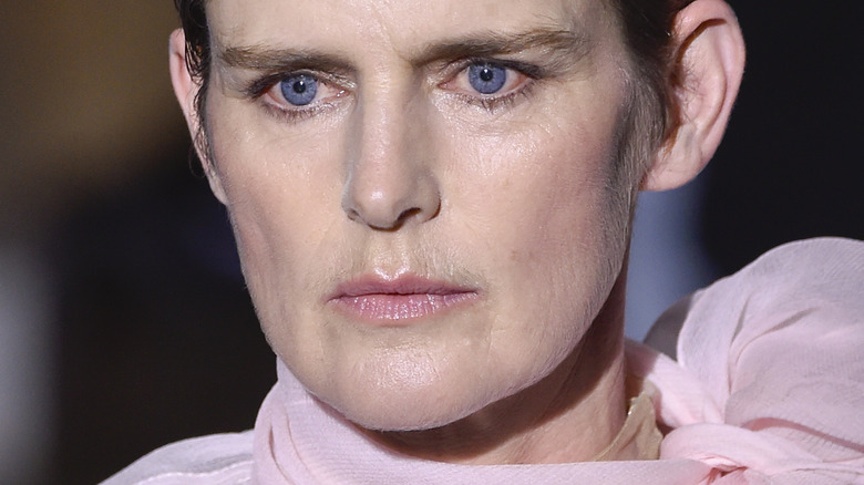 Stella Tennant walking the runway