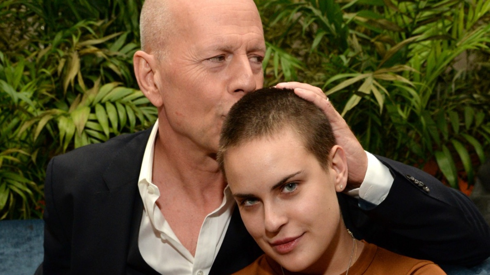 Tallulah Willis Noticed Early Signs Of Her Dad Bruce's Dementia ...