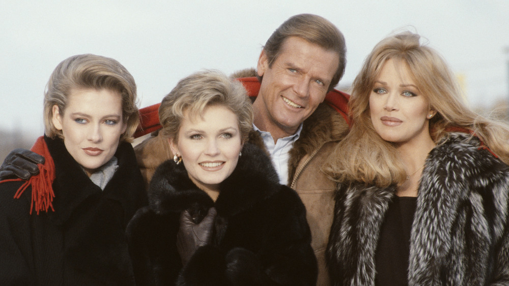 Alison Doody, Fiona Fullerton, Roger Moore and Tanya Roberts