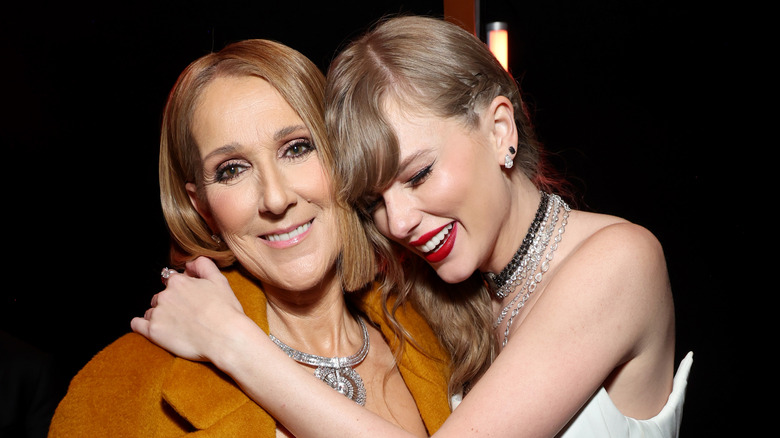 Celine Dion and Taylor Swift hugging