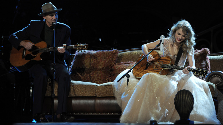 James Taylor and Taylor Swift performing together