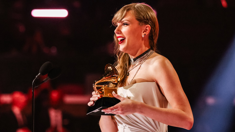 Taylor Swift accepting Grammy