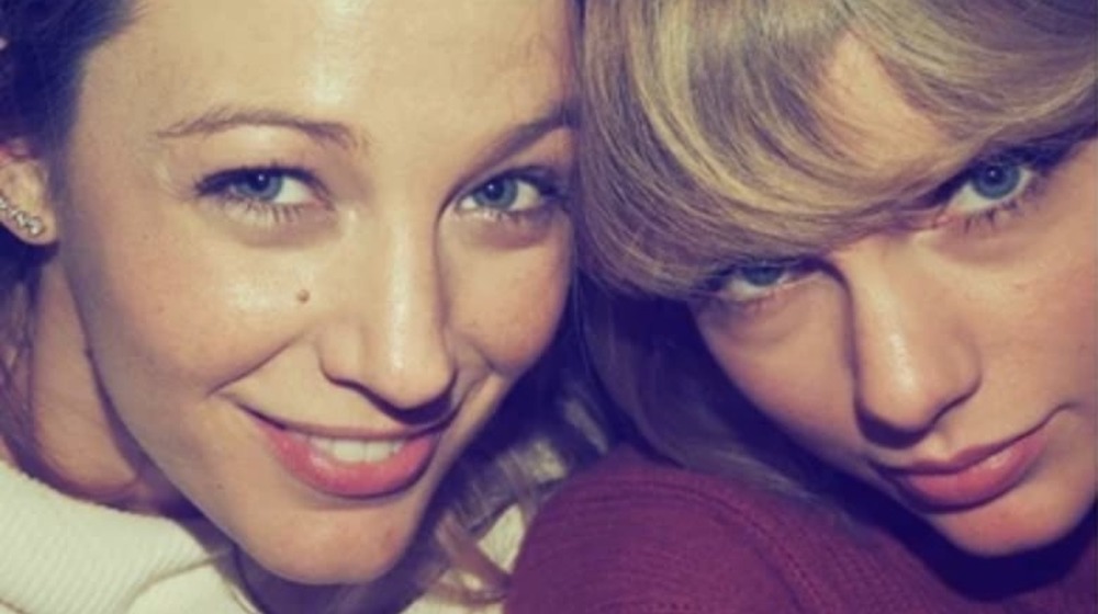 Blake Lively and Taylor Swift pose for a selfie