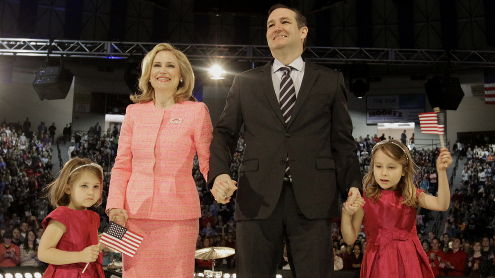 ted cruz daughters mexico