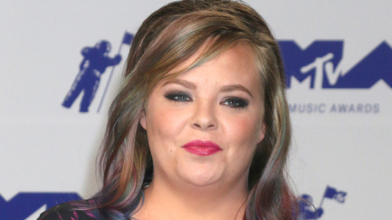 Catelynn Lowell posing at the 2017 VMAs