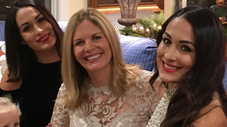 The Bella Twins with their mom