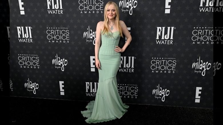 Dakota Fanning attends the 30th Annual Critics Choice Awards in Santa Monica, CA (2025)