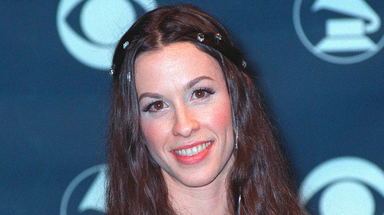 Alanis Morissette smiling