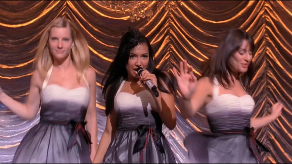 Heather Morris, Naya Rivera, Lea Michele performing "Valerie" on Glee