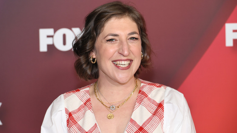 Mayim Bialik laughing at Fox event