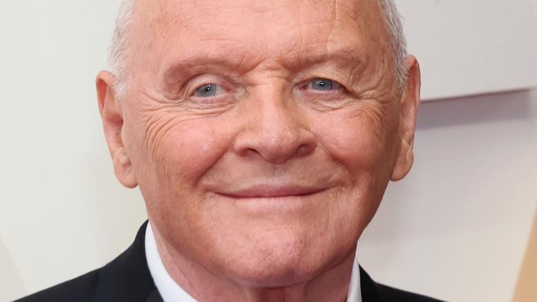 Anthony Hopkins at the 94th Academy Awards in 2022, smiling