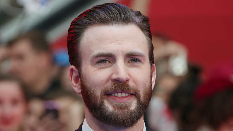 Chris Evans with facial hair