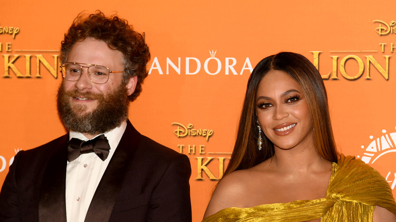 Seth Rogen and Beyoncé smiling 