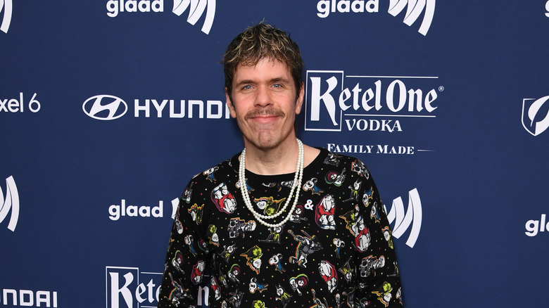 Perez Hilton pearl necklace