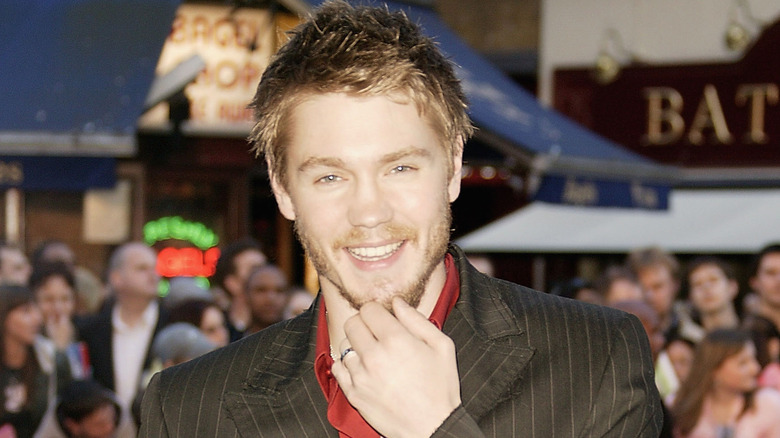 Chad Michael Murray poses for a photo. 