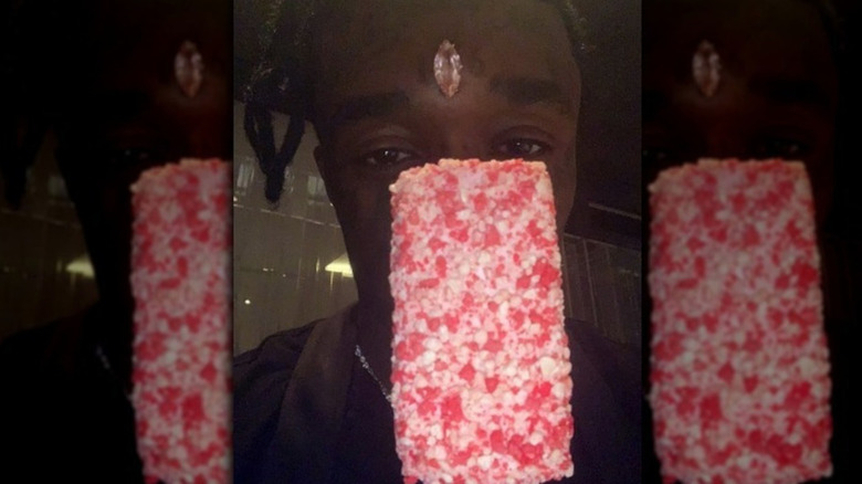 Lil Uzi Vert poses with ice cream