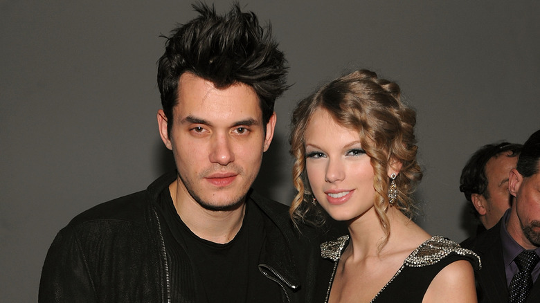 Taylor Swift and John Mayer posing