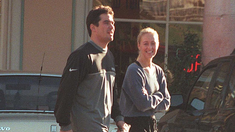 Dean Cain and Mindy McCready taking a walk in Los Angeles