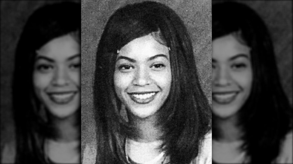 A yearbook image of a teenage Beyoncé