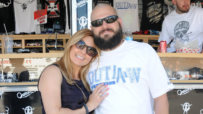 Jarrod Schulz and Brandi Passante posing and smiling