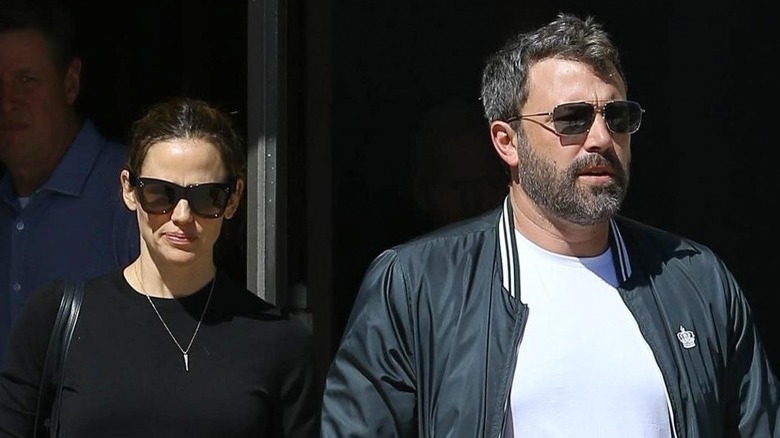 Jennifer Garner and Ben Affleck, both wearing sunglasses