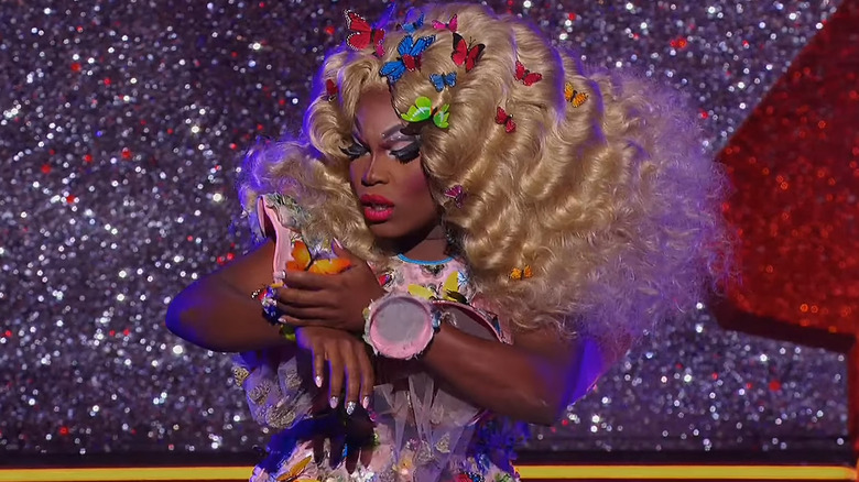 Asia O'Hara's butterfly stunt