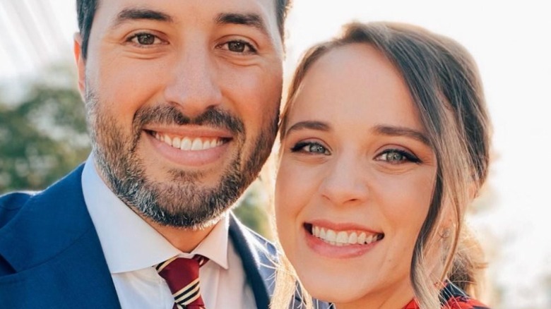 Jeremy Vuolo, Jinger Duggar smiling