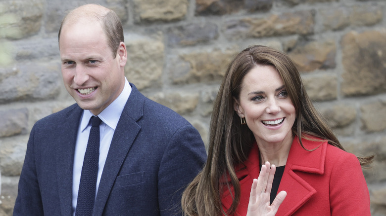 Prince William and Kate Middleton greet the public