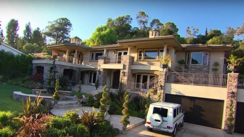 Fake Kardashian-Jenner House