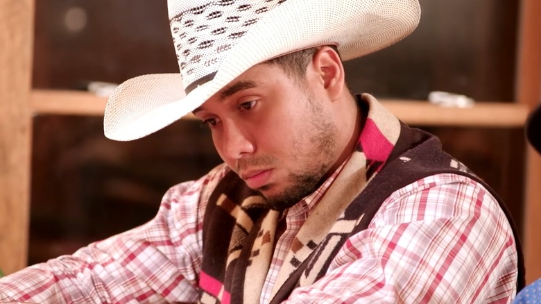 Still of Pedro Jimeno in a cowboy hat