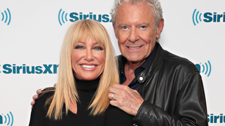 Suzanne Somers and Alan Hamel smiling 