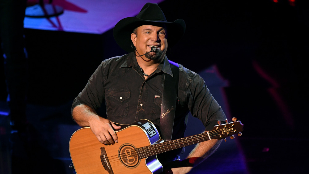 Garth Brooks performing 